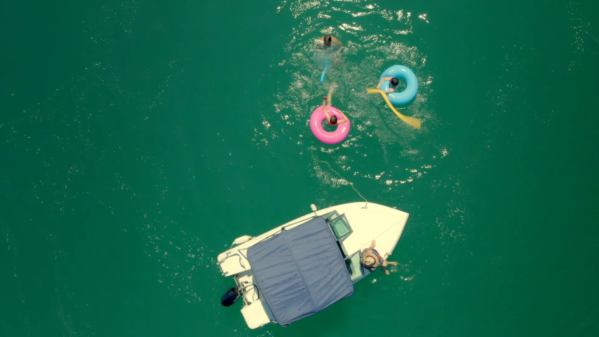 Bateau vu du ciel